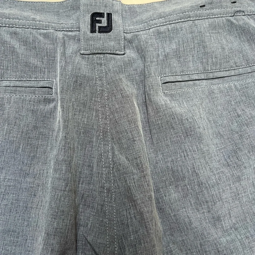 COPY - Footjoy golf shorts 34